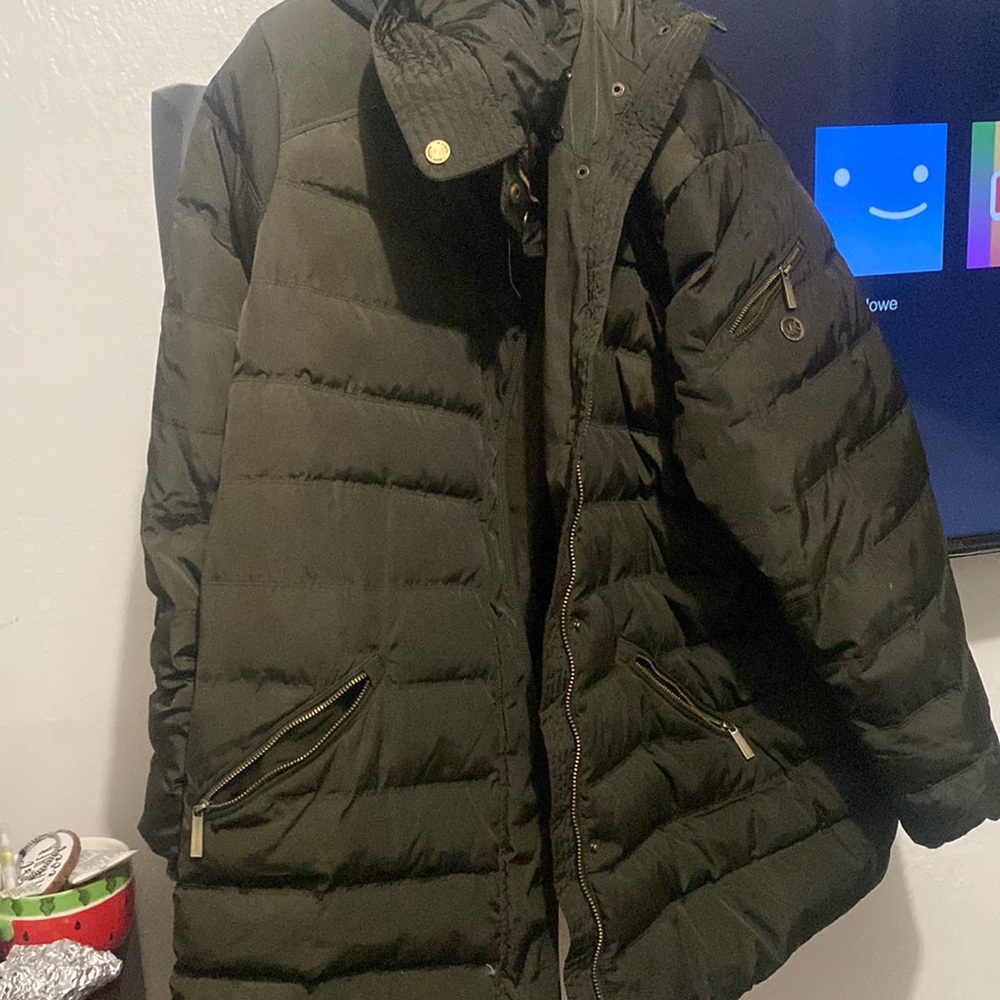 authentic women’s size 2x Michael kors coat